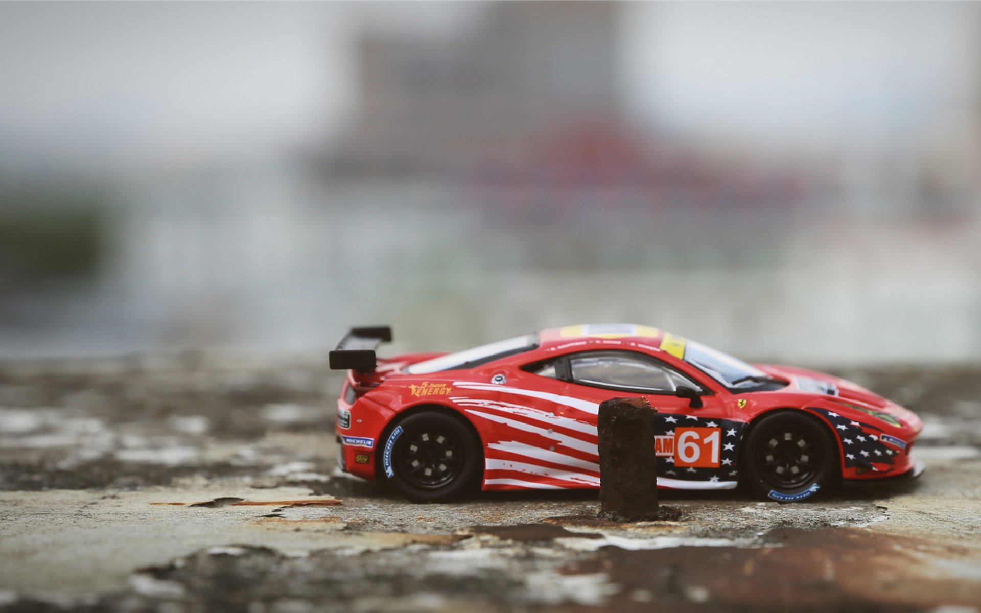 AYX体育赛事-赛道上的全黑风暴，F1新赛季揭幕战，新西兰强势拿下加拿大