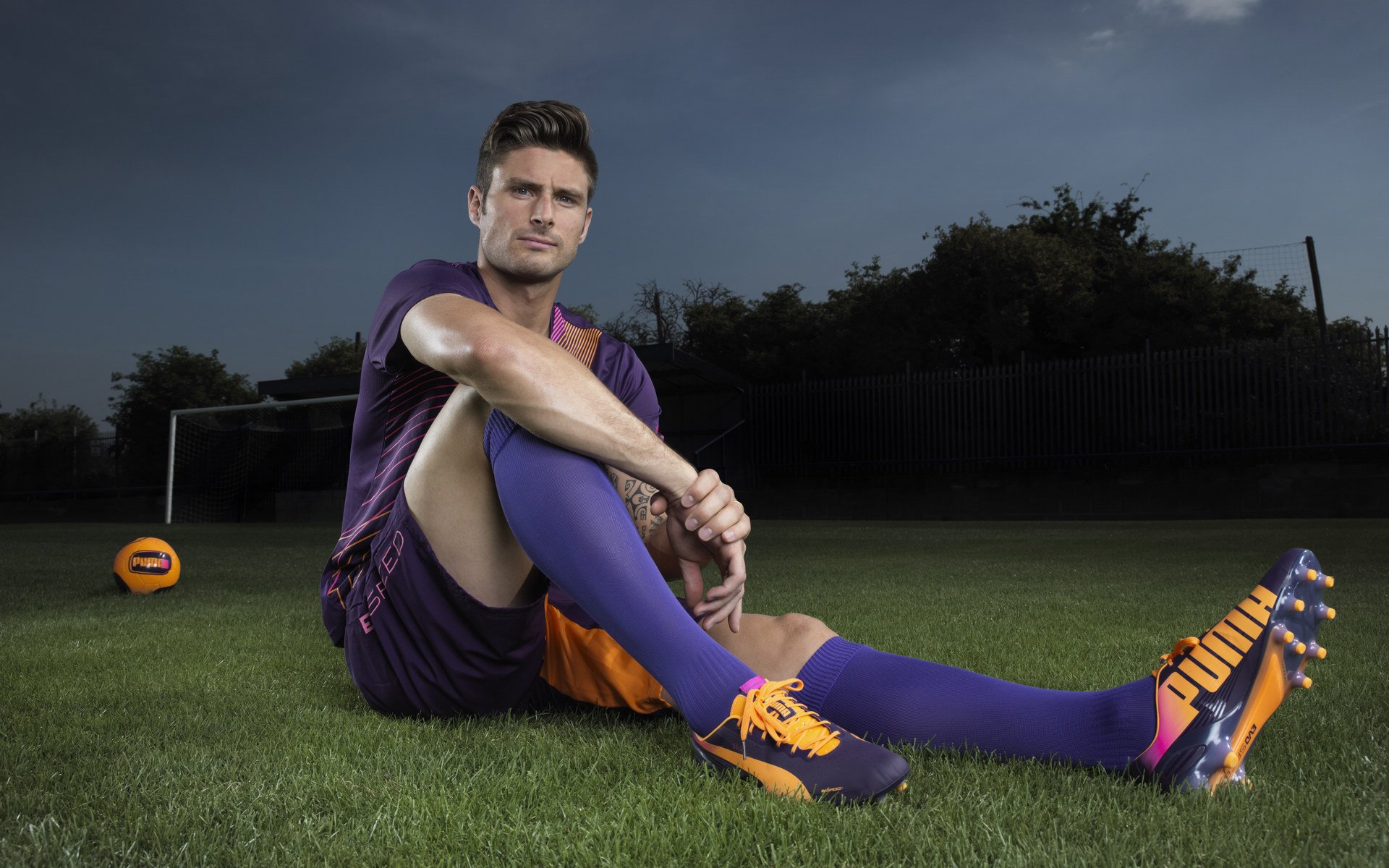 赛道与舞台，F1年度争冠之夜，杰伦格林的双重高光