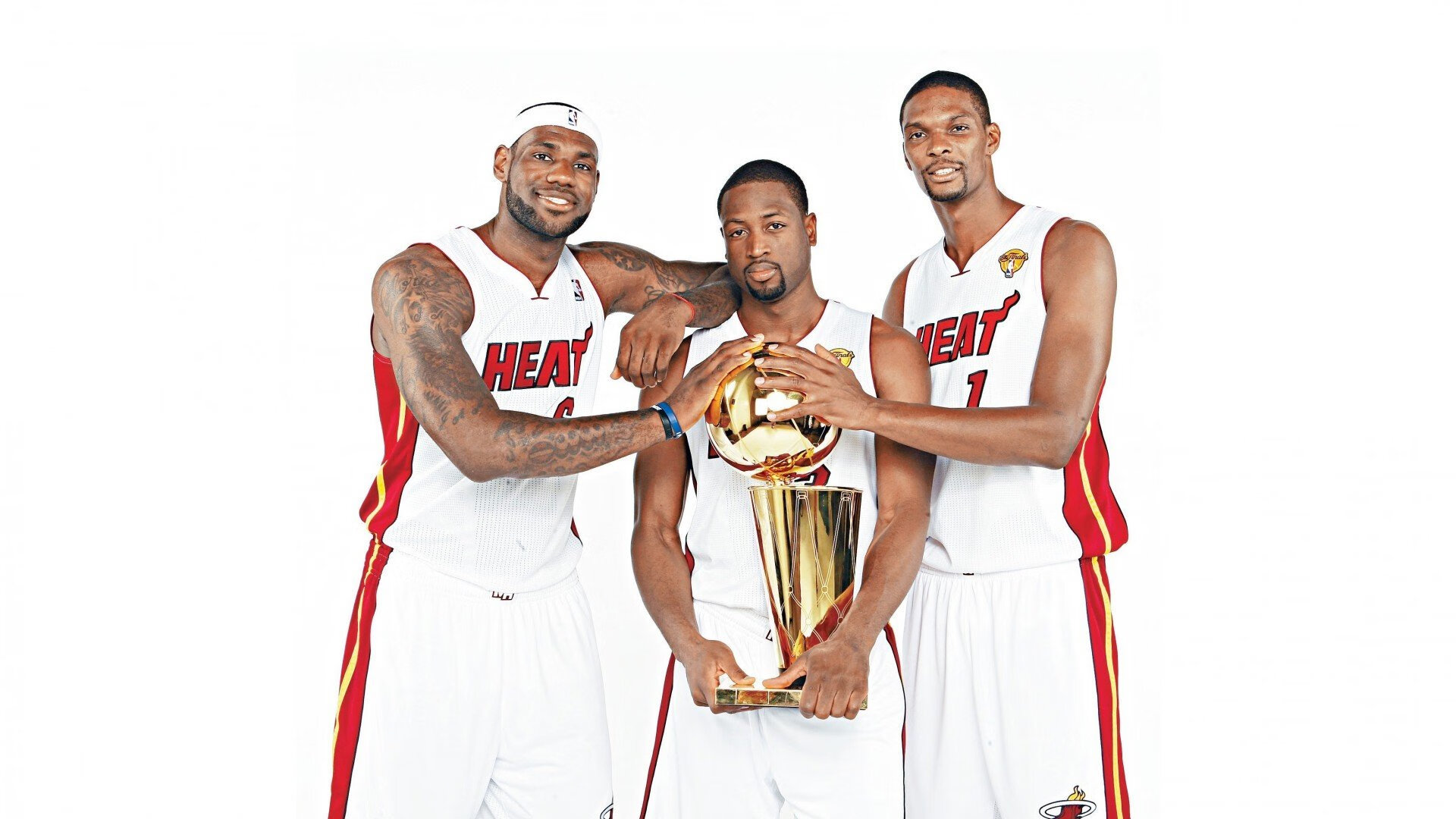 巴黎鏖战里昂,哈弗茨统治全场,一场定义赛季的王者之战